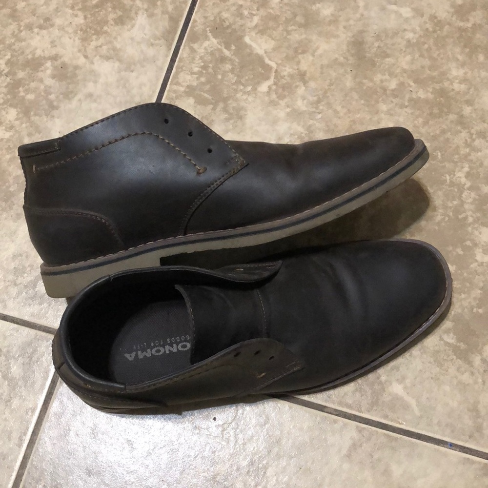 Men’s chukka boots